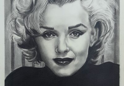 m 10 Portret Marilyn Monroe (cărbune)
